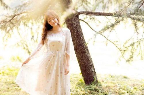 酷狗女主播兔子牙真名,酷狗女主播的璀璨星光